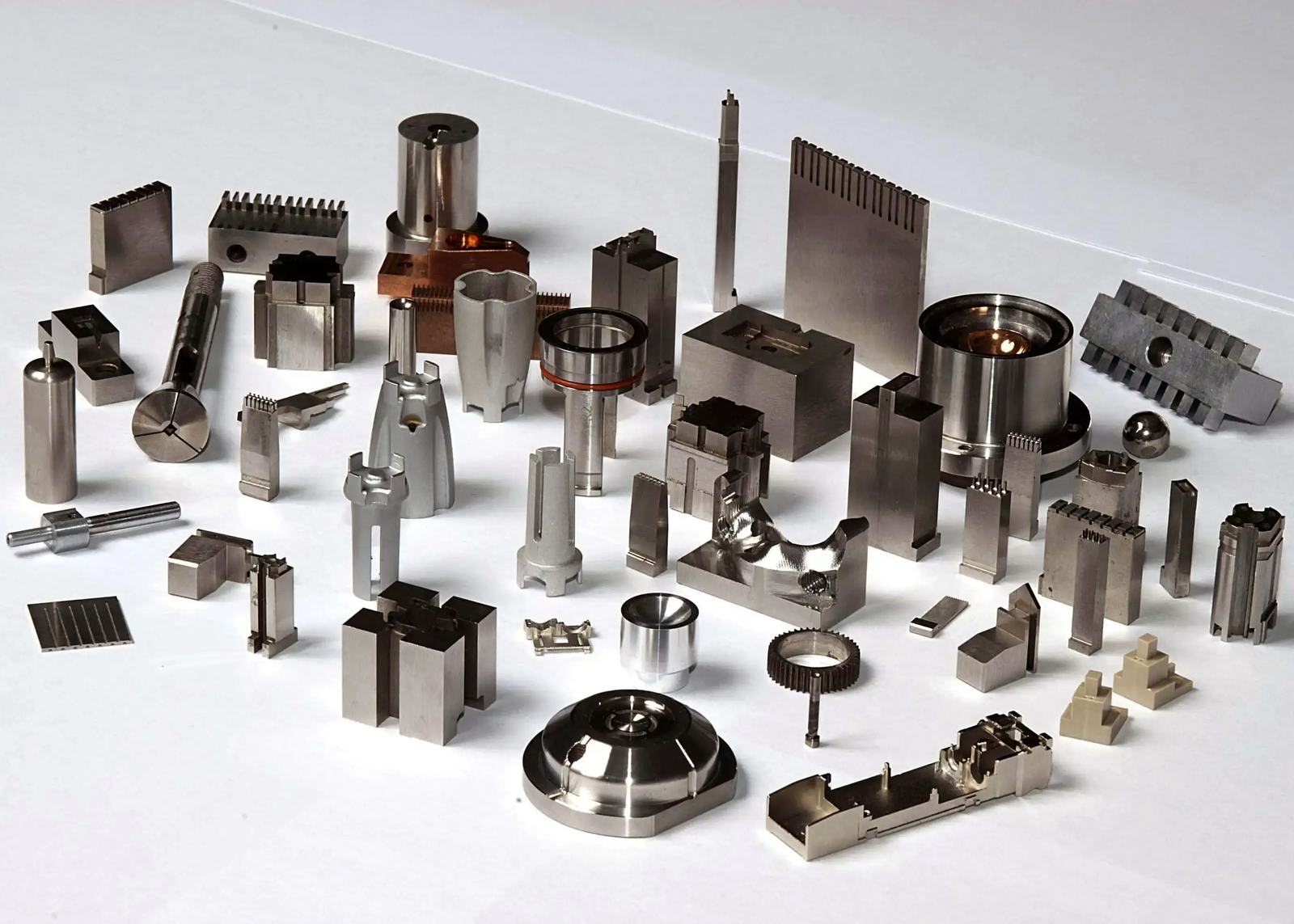 Custom-CNC-Machined-Parts_mastery-machinery.com_Mastery-Machinery-Co.